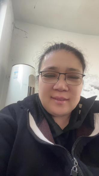 大棚西红柿用熊蜂授粉跟激素授粉有什么区别