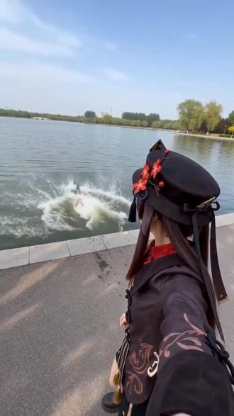 自由魂式胡桃 #AI湖边鸡腿风波 #随变ai随便玩