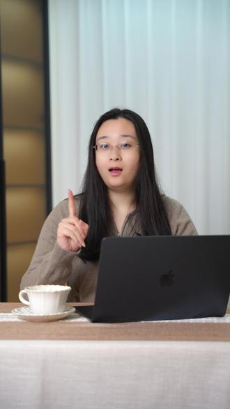 西语里的“正在”,到底怎么说? #西班牙语 #西语学习 #零基础学西语 #西班牙语语法