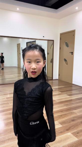 是谁偷吃了我的水果蛋挞???#动作这一块拿捏死死的😂