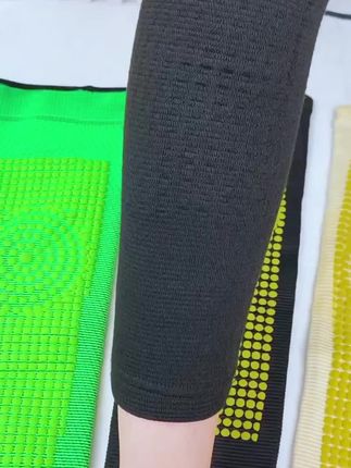 秋冬怎么能少了这款艾草护膝,保护膝盖不受寒,不下滑不勒肉,冬天到了,赶紧送长辈一个护膝吧!#艾草护膝推荐 #护膝护腿 #护膝保暖