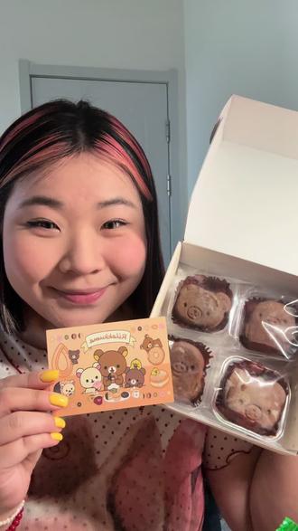 迪拜软曲奇 我对你祛魅了! 真想尝尝的 就去买吧 人生就一次 就是吃就是炫#迪拜软曲奇 #热门零食测评#大学生日常