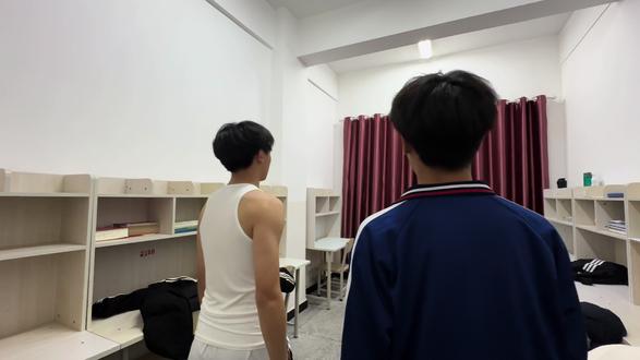 一种帅是形容不了的#感觉至上#西宁五中 #成人礼 #转场