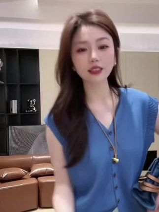 #好物推荐🔥 #爆款热卖中 夏季减龄时尚开衫百搭V领短袖搭配单排扣高腰休闲裤两件套