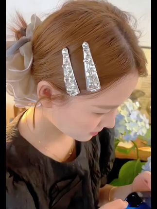 #就这么水灵灵的出片了 #韩系风 #温柔法式慵懒盘发教学 #发夹