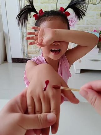 每个人的家里都应该备上这个#碘伏棉签 这样以后磕伤碰伤就再也不怕了,小巧一个携带也方便#好物分享 #每日好物分享 #喜爱度激励计划