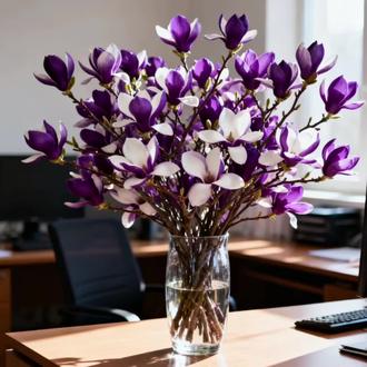 #送你一朵有钱花 #水培玉兰花 #绿植花卉 #盆栽 #耐寒植物 冬季养花还在愁?不如试试这款耐寒浓香型的新品水培玉兰,不用施肥不加泥土,就用清水就能养护出一款浓香型的花卉绿植盆栽,有新人试样活动,快来看看吧!