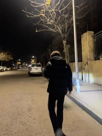 我只想要一段 两个人谁都离不开谁的关系