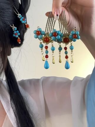 红蓝撞色太美了#古风发簪 #汉服发型 #汉服造型 #手工创作 #古风饰品