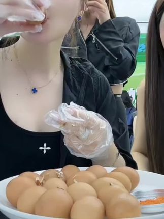#阿厦 喜欢吃的整点