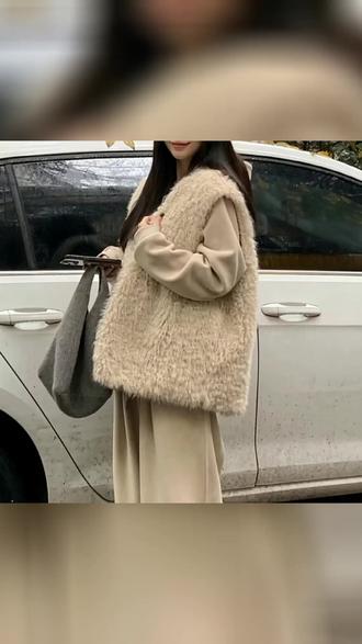 冬天必备!温暖又时尚的连帽卫衣套装来啦! #万物皆可毛茸茸#这个冬天穿得茸里茸气#这个冬天粉茸茸