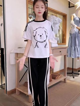 84年猪的我,女儿13岁。等于女儿18岁我已经48岁了,有没有拖80后腿?#女童穿搭 #女童套装 #高品质童装 #短袖t恤
