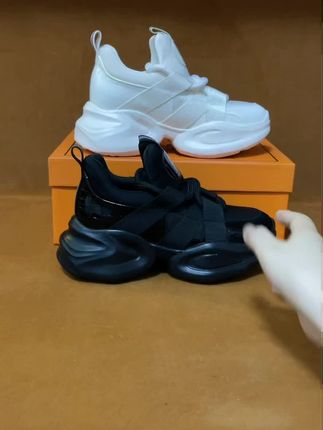 增高8cm老爹鞋休闲鞋女秋季新款小个子运动女鞋,小个子姐妹快进直播间!#休闲鞋 #厚底鞋 #运动鞋 #老爹鞋女 #老爹鞋
