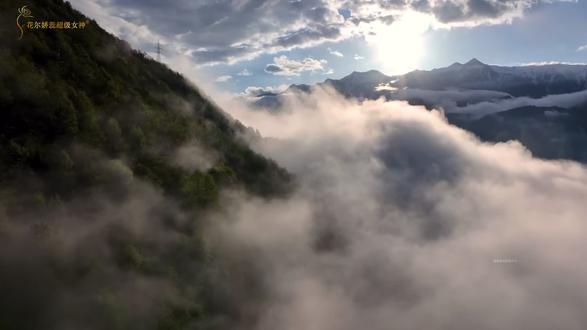一颗种子,在土壤里长大,在胃里撑起温柔的饱腹感,在心里开出自信的花🌱
超级女神·SOSO乐,跨越三国产区,用天然力量呵护你的蜕变之旅
这一次,只为取悦自己
#超级女神 #SOSO乐 #女性力量