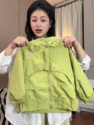 软壳轻三防面料,防风防水耐磨耐造,又实穿又帅气,家里有男孩子的千万不要错过#童装 #百搭裤子 #高品质童装