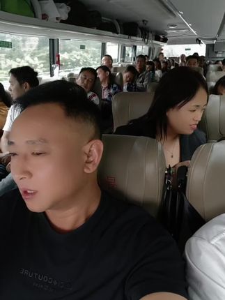 现在开车都要有点才艺,服务也要,还要让乘客开心#安全出行