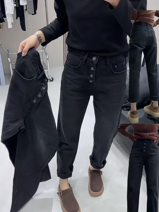 #百搭裤子 #显瘦穿搭 #直筒牛仔裤 #秋季搭配 #不挑年龄不挑身材 @DOU+小助手