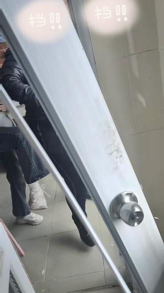 xl@Laan 被锁记#凡事不要慌拍个抖音在说