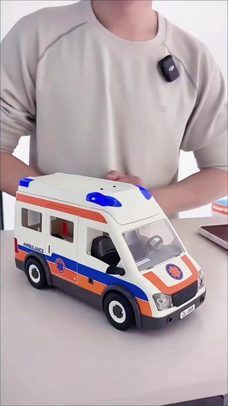 乐创盒子-医疗系列积木拼装大号救护车益智玩具【888-30】#医疗系列积木 #大号救护车益智玩具