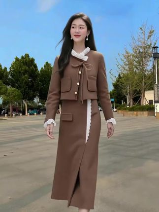 轻松穿搭出秋日时尚氛围感 #被秋日氛围感穿搭拿捏了 #高级感穿搭 #秋冬穿搭 #优雅气质 #无限回购的宝藏单品