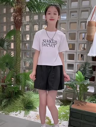 #上热门 #女童穿搭 #高品质童装 #女童套装 #生女儿就要这样穿