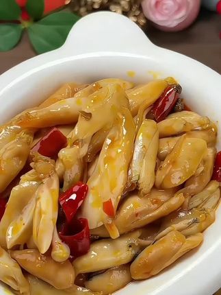 华靖即食冷吃辣卤牛蛙香辣泡椒味休闲解馋宿舍小零食#太好吃了 #下酒必备 #特色美食 #吃货必备 #好物推荐🔥