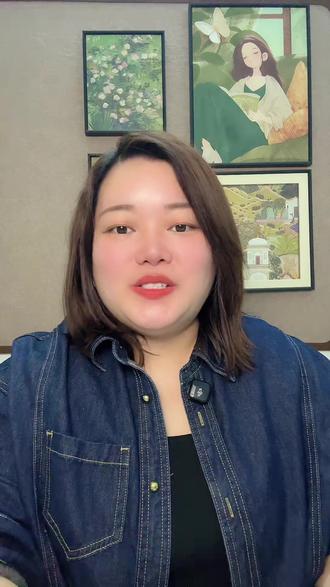 去看蔡依林演唱会,最全、最不踩坑的交通路线,今天一次给你们讲清楚。
首先,最推荐、最不堵车的方式,一定是地铁。
不管你从深圳哪个区过来,地铁都是首选。直接坐16号线,到大运中心站,从C口或者D口出来,步行两三分钟,直接到大运体育场的正门,超级近,完全不用绕路。
如果你坐的是3号线或者14号线,可以坐到大运站下车,出站之后步行大概8分钟左右,也能到达体育场。
接下来是公交。
不想坐地铁的朋友,直接搜公交站名叫大运中心站,或者港中大深圳校区站,这两个站下车,离体育场都非常近,多条线路都能到,票价便宜,也很方便。
如果像是Jolin这样大型的演唱会,现场可能还会加开临时专线大巴,散场的时候坐专线,不用挤地铁,直接返程,也特别省心。
然后是自驾和打车。
自驾的朋友,导航直接搜深圳大运中心体育场,现场有好几个停车场可以停。
但是呢我提醒大家,演唱会期间,人超级多,车位非常紧张,建议至少提前1到2小时到场,不然真的真真很难找到车位。
打车的话,直接定位大运中心站C口,或者体育场南门,下车就是入口,不用走冤枉路。
最后给大家做个小总结:
去大运体育场,地铁16号线大运中心站最稳最快,公交直达很方便,自驾一定要提前,打车定位别搞错。
好了,今天的交通攻略就到这里,祝大家去大运体育场都能顺顺利利,玩得开心!#蔡依林 #蔡依林演唱会 #演唱会攻略 #演唱会