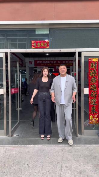 口碑源于品质,信任源于用心,感谢老顾客一路相伴,不负信任,砥砺前行@稻草上的小白马 #阳城翔龙 #绿源电动车