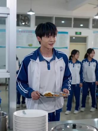 育华最帅壹决?#育华中学 #豆包 #AI