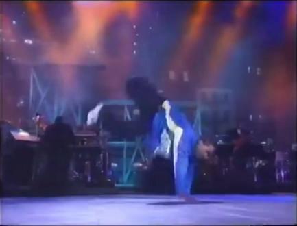 Soul Train 25周年 #
Elite Force 开场秀 #
Loose Joint的出场简直帅得丝滑
#hiphop #90s #街舞 #神级现场 #hiphop经典永流传