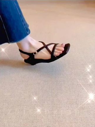 MH官方法式气质方头细带坡跟罗马鞋真皮复古简约百搭露趾凉鞋女#凉鞋 #夏季穿搭 #夏季穿搭