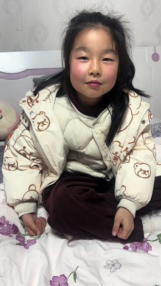 #记录孩子的点点滴滴 #安静书自制教程 #安静书 今日是做果冻猫安静书的一期啦~~~