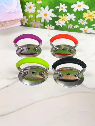 家里坏掉的锅盖,换上这个#不锈钢锅盖把手 不硅胶质,不怕烫手,大小锅盖都能用#锅盖把手 #厨房好物#防烫锅盖把手 #美观实用