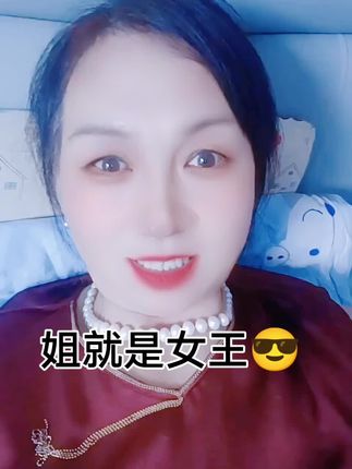 #上热门 #精美耳饰 #时尚气质穿搭 姐就这么牛😎