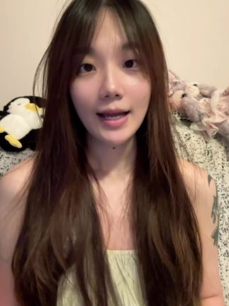 田里的阿花是小佳新书《蜉蝣直上》里面我非常感动的一个故事,分享给你们!#脱口秀 #故乡