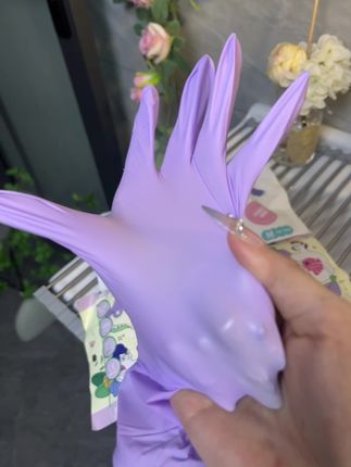 平常洗洗刷刷干家务的姐妹们,这款#丁腈家务手套 真的可以安排上!#手套 #洗碗手套 #家务手套 #冬季必备