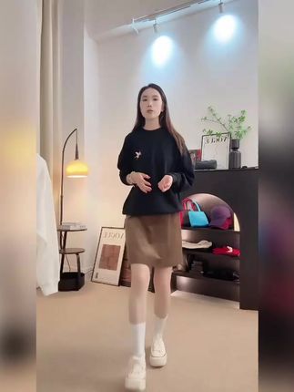早秋美拉德复古灯芯绒半裙,高腰显瘦百搭,秋冬必备减龄神器!