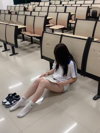 #清纯 没人可以阻止我认真学习