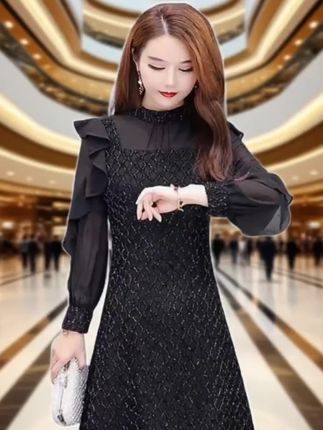 #孟子义芭比粉版莎士比哑 秋款名媛风穿搭小黑裙春秋长袖中长款连衣裙圆领收腰裙子#时尚穿搭 #洋气穿搭#气质穿搭 #连衣裙