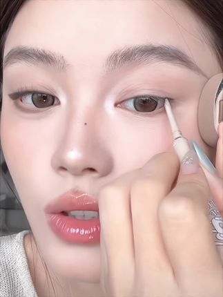 超级超级细;画下眼线上眼线卧蚕泪痣!手拿把掐!#新手化妆教程 #眼妆 #拯救手残党