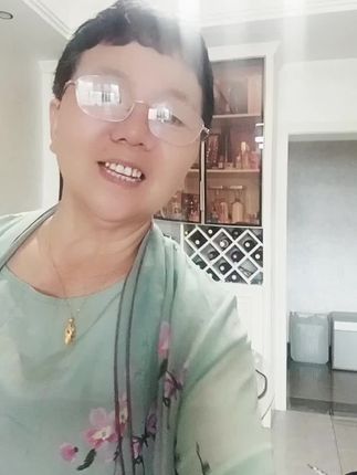 #语音控制暖菜板多功能旋转暧菜盘恒温热菜扳多功能陈选(安)下方连接。