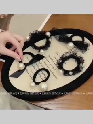 #网红发饰 #发圈头绳 #简单编发 韩风东大门名媛头绳,谁戴谁好看