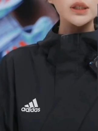 Adidas/阿迪达斯正品夏季男子训练运动连帽夹克外套IK4 #Adidas/阿迪达斯正品夏季男子训练运动连帽夹克外套IK4010#创作灵感 #时尚 #穿搭 #高级感穿搭
