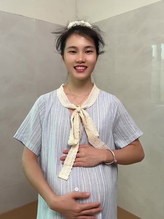 #孕妇穿搭日常 #孕妈穿搭 #不一样的孕妇装 #时尚孕妇装 #洋气网红孕妇装