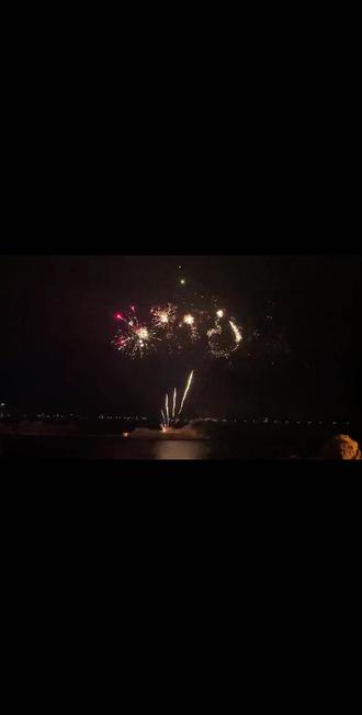 海天同辉,烟火为证。妈祖佑护,岁岁无忧🌊#家乡夜景 #烟花秀