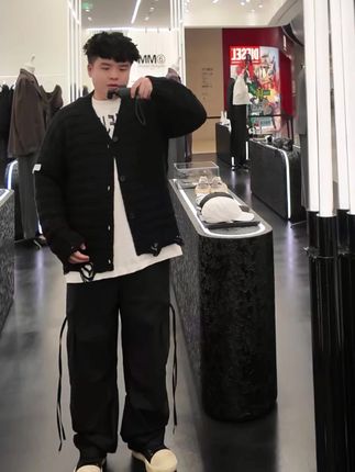 一个视频诠释了什么样的博主,才值得你们信任 #早秋贵气感穿搭 #早秋穿搭三分钟出门不是梦 #初秋男友风穿搭 #通勤穿搭如何摆脱土气感 #大码男装