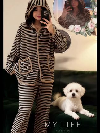 条纹加绒睡衣 宽松舒适的加绒条纹睡衣套装😌#慵懒风穿搭 #睡衣套装 #宅家睡衣秀 #在家也要美美哒 #睡衣家居服