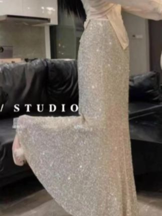 【美】小亮片闪片重工半身鱼尾裙高端轻奢高腰百搭23#秋冬新款 #裙子 #鱼尾裙 #半身裙 #亮片半身裙