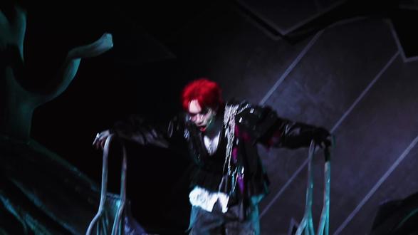 hello你们这是正经音乐剧吗? 谁能拒绝一首太子的上瘾呢!爽!!!
#坏家伙 #badkids