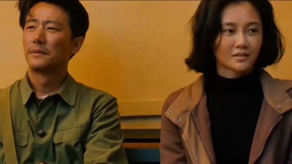 现在不懂,将来有一天会懂的。
#芳华